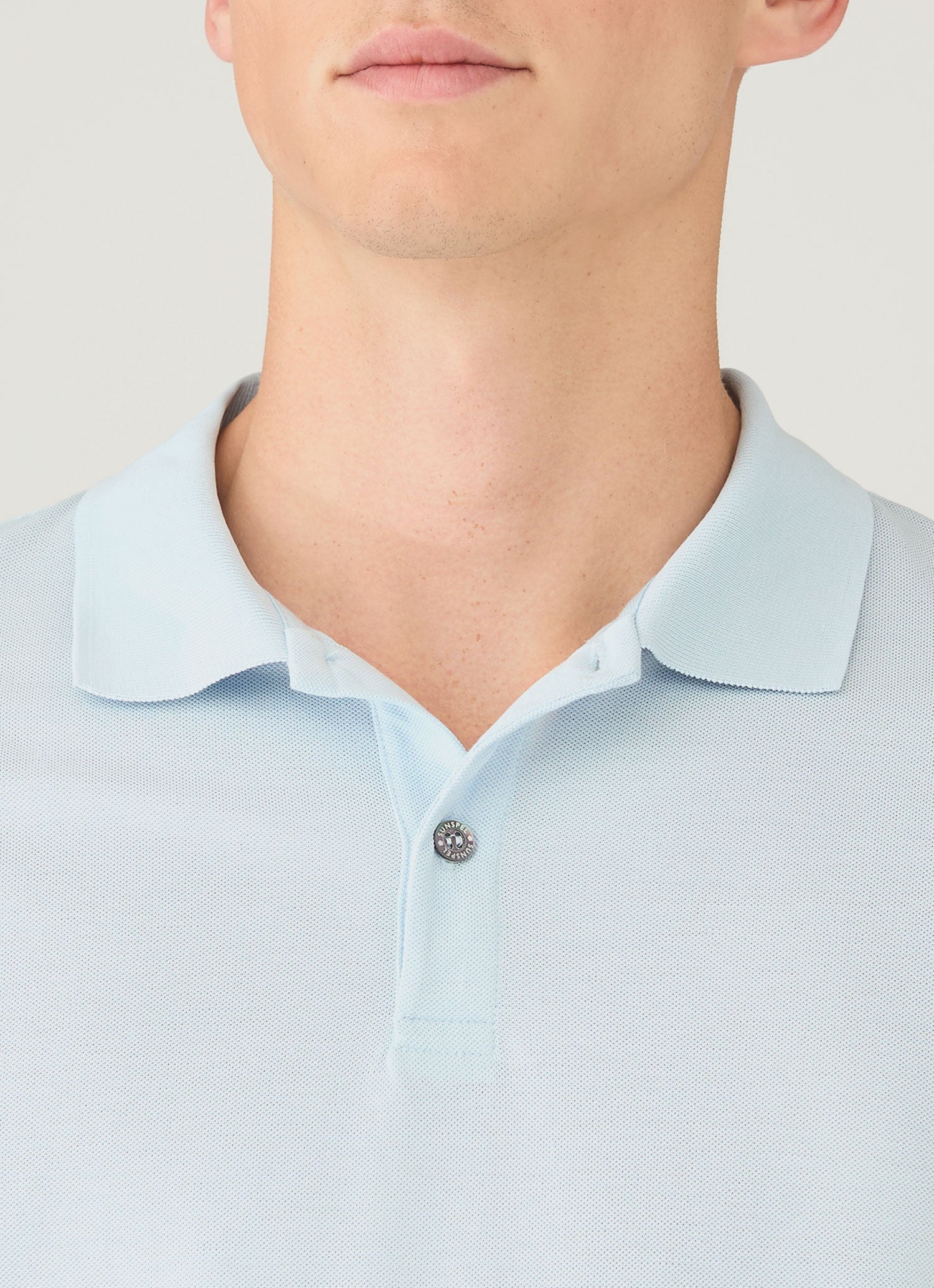 Men's Piqu¨¦ Polo Shirt in Frost Blue