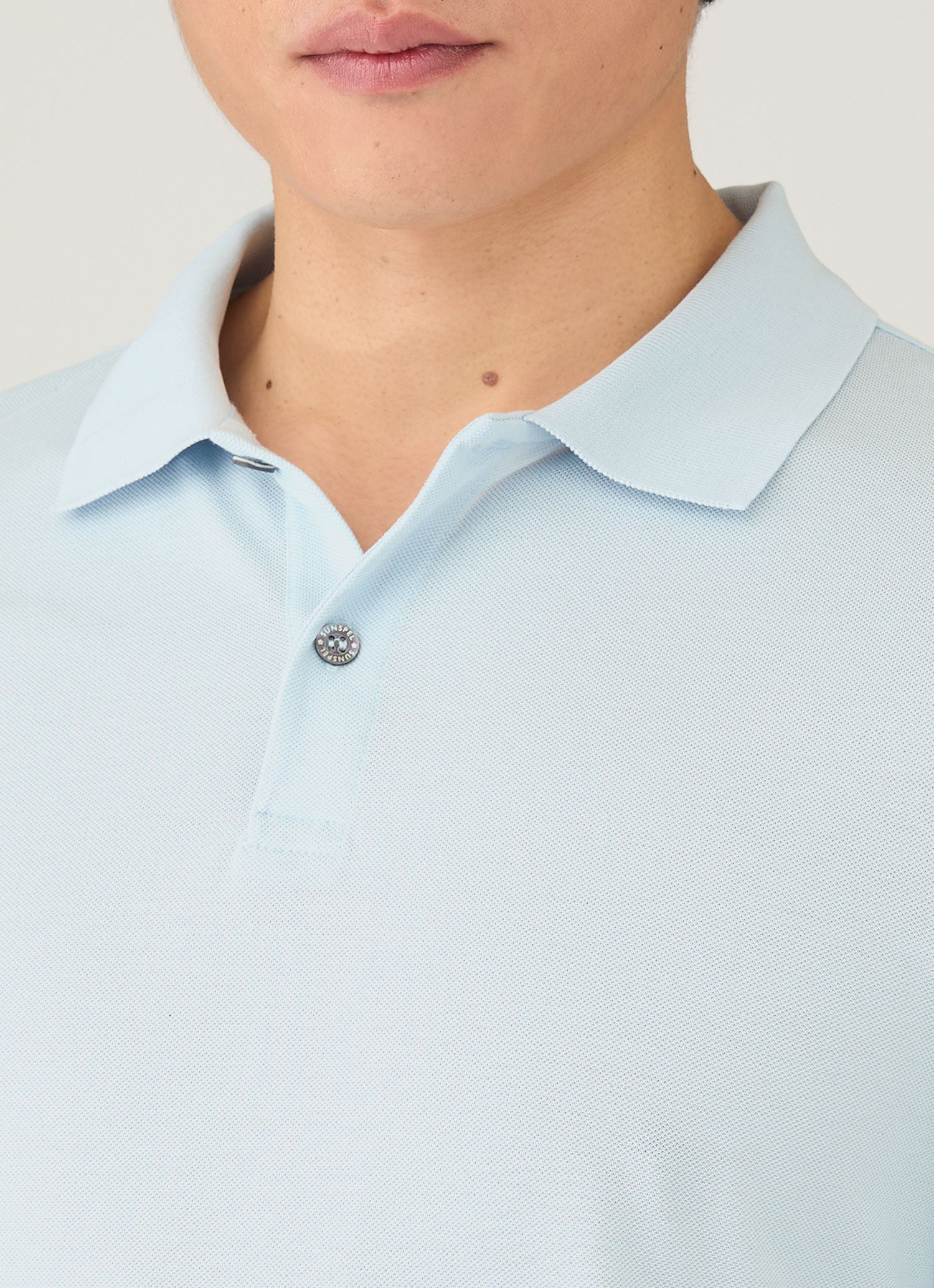 Men's Long Sleeve Piqu¨¦ Polo Shirt in Frost Blue