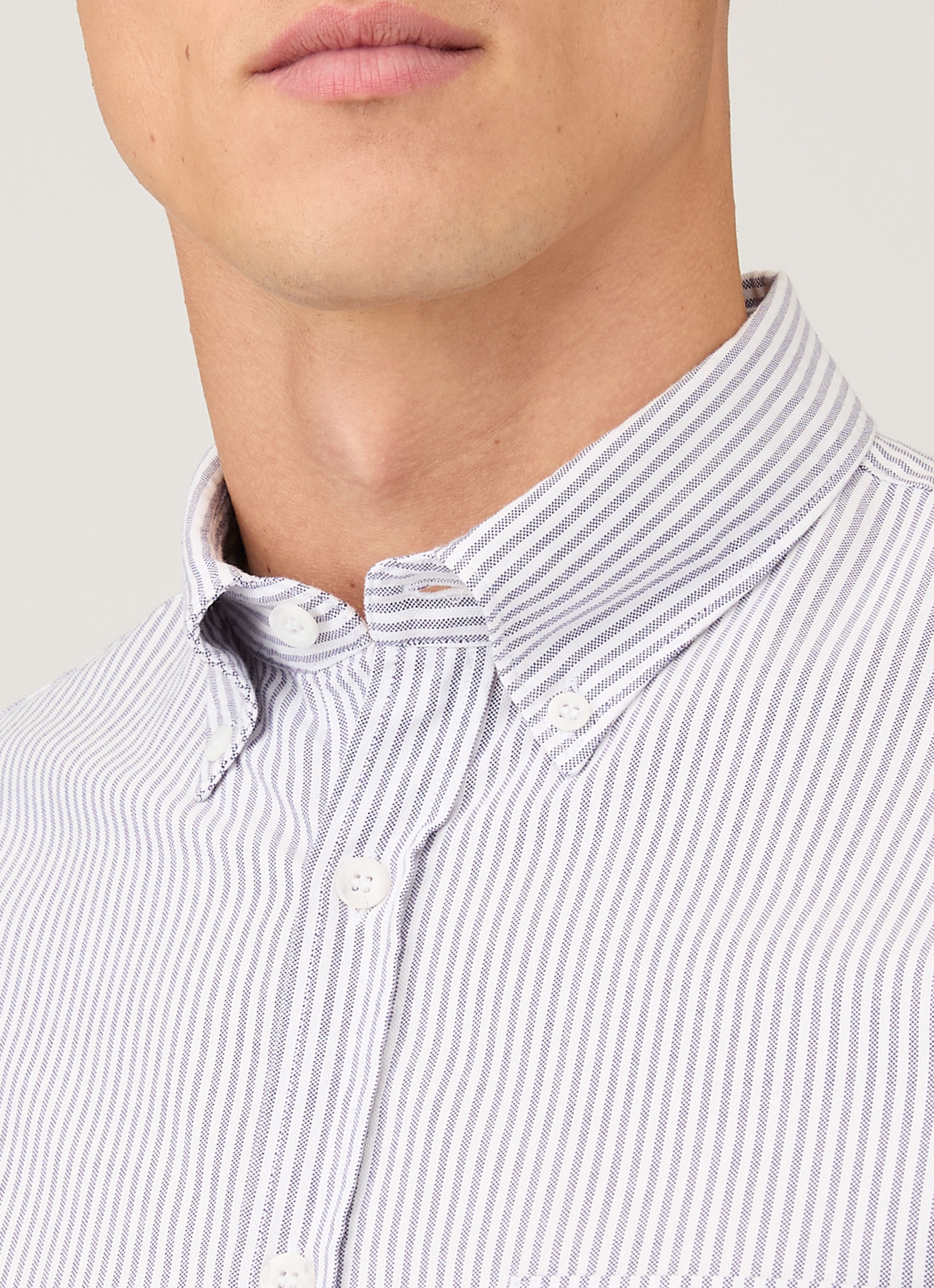 Men's Button Down Oxford Shirt in White/Navy