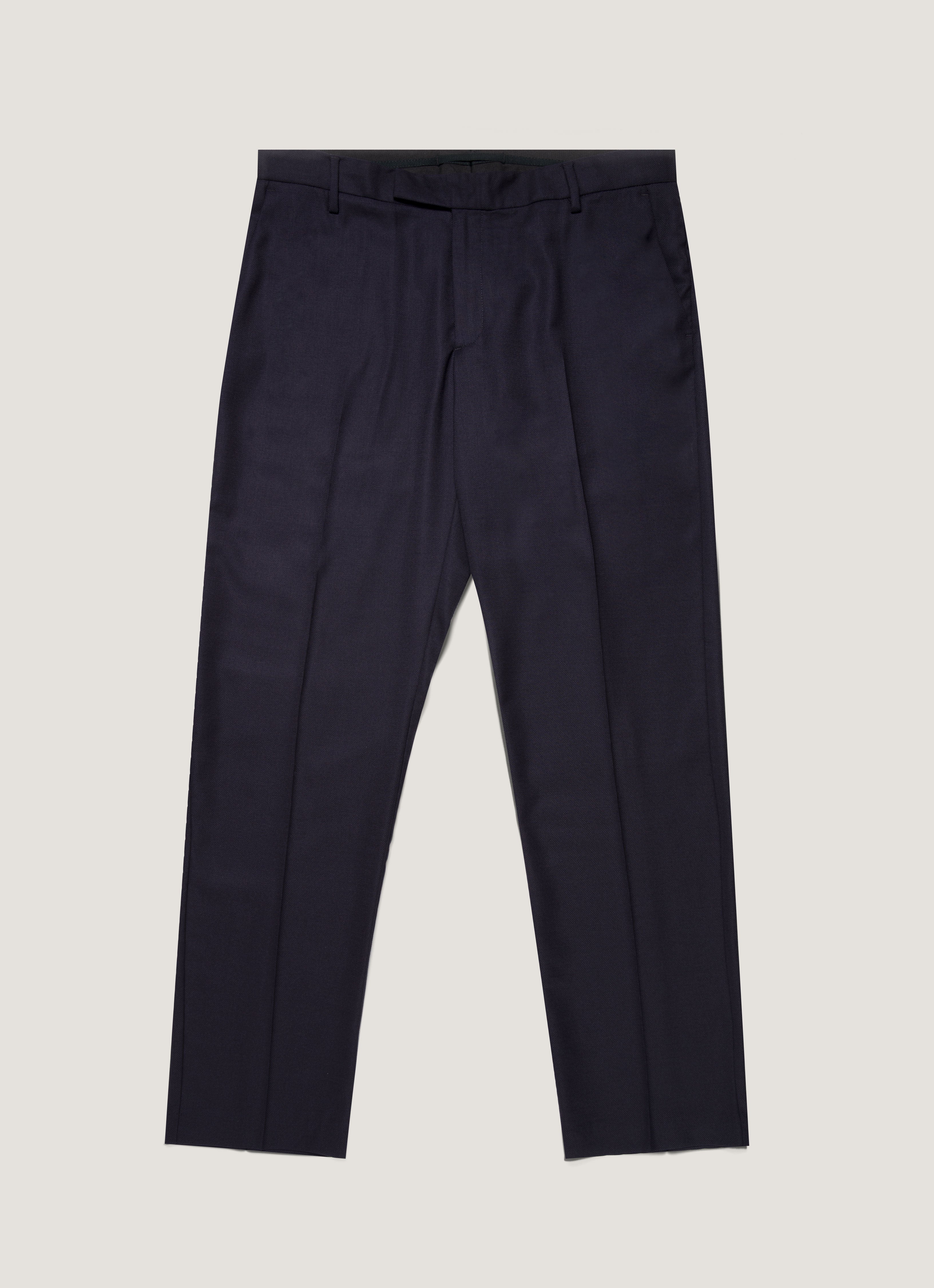 Men's Lightweight Travel Wool Two-Piece Suit in Navy