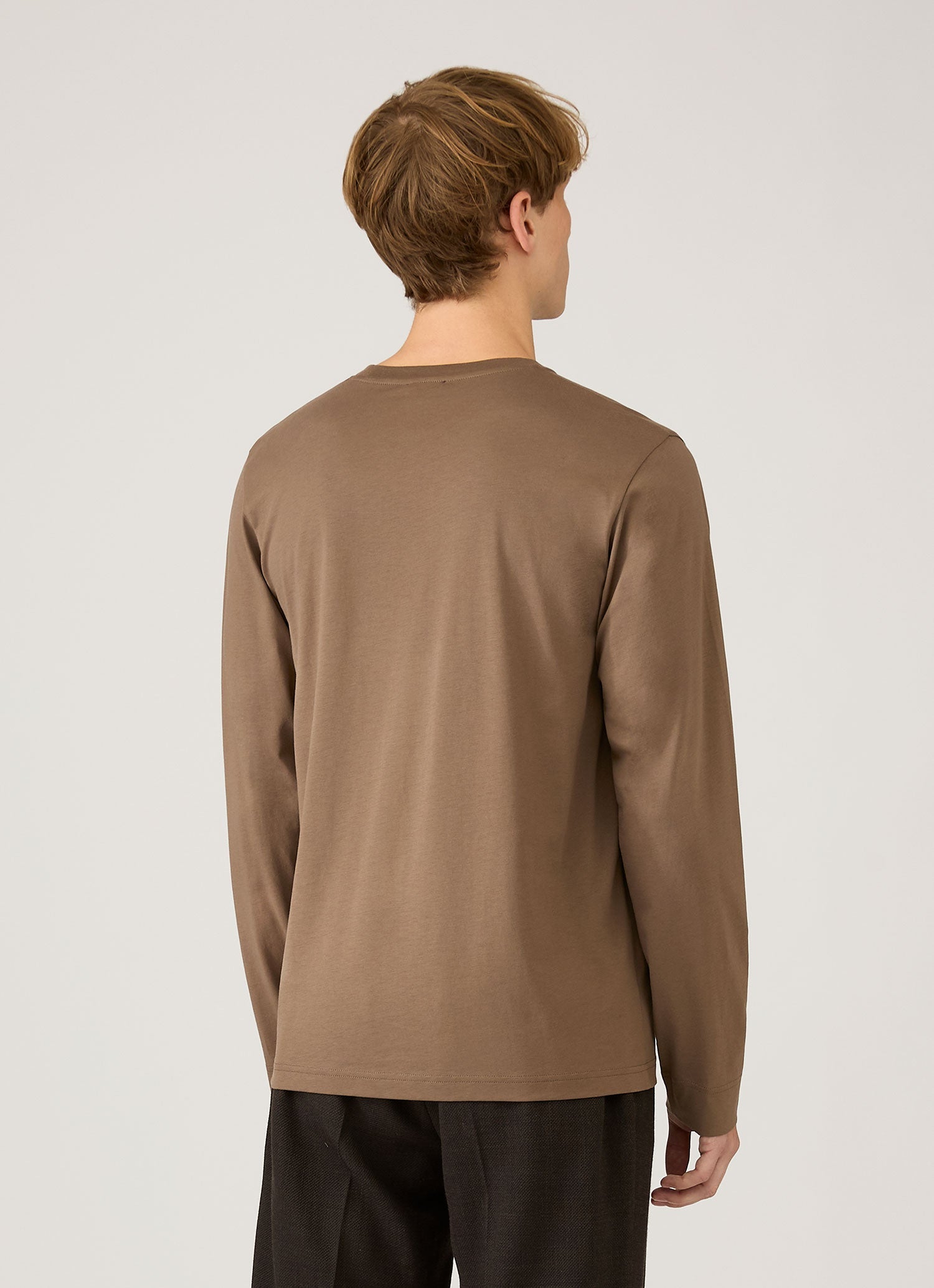 Men's Long Sleeve Riviera Midweight T?shirt in Dark Cedar